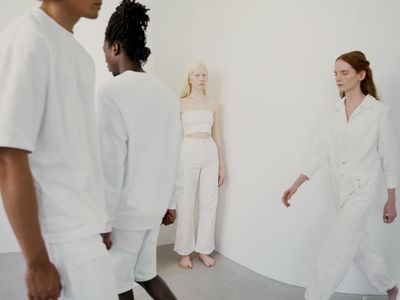 Dynamic movement concept in minimalist style